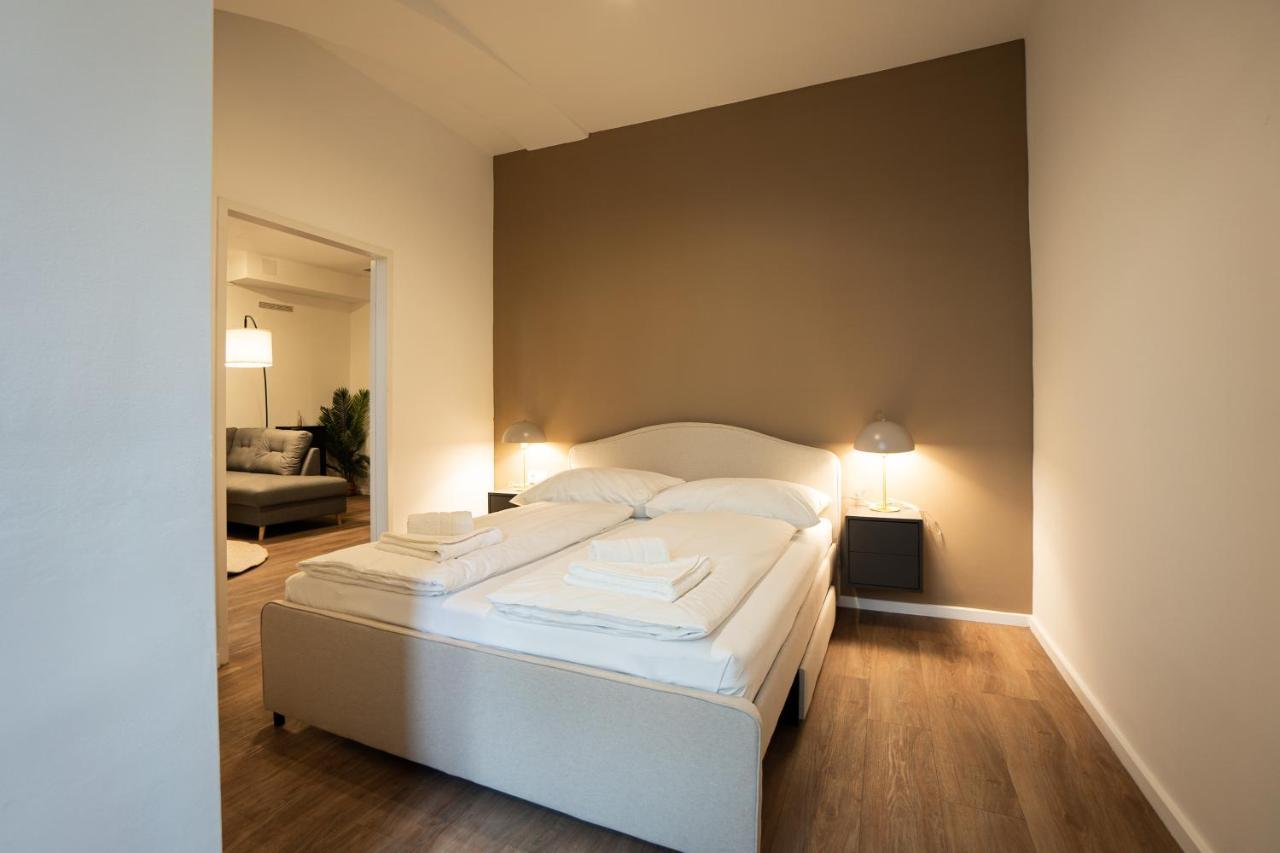 Stylish Apartment With Dedicated Working Space And Super King-Size Bed Located Between City Centre And Donau River Vienna Esterno foto